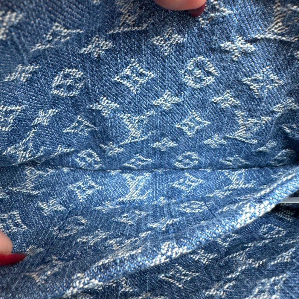 🍒NEW RARE🍒 Louis Vuitton Denim Cherry Pochette - Full Set - Picture 12 of 14